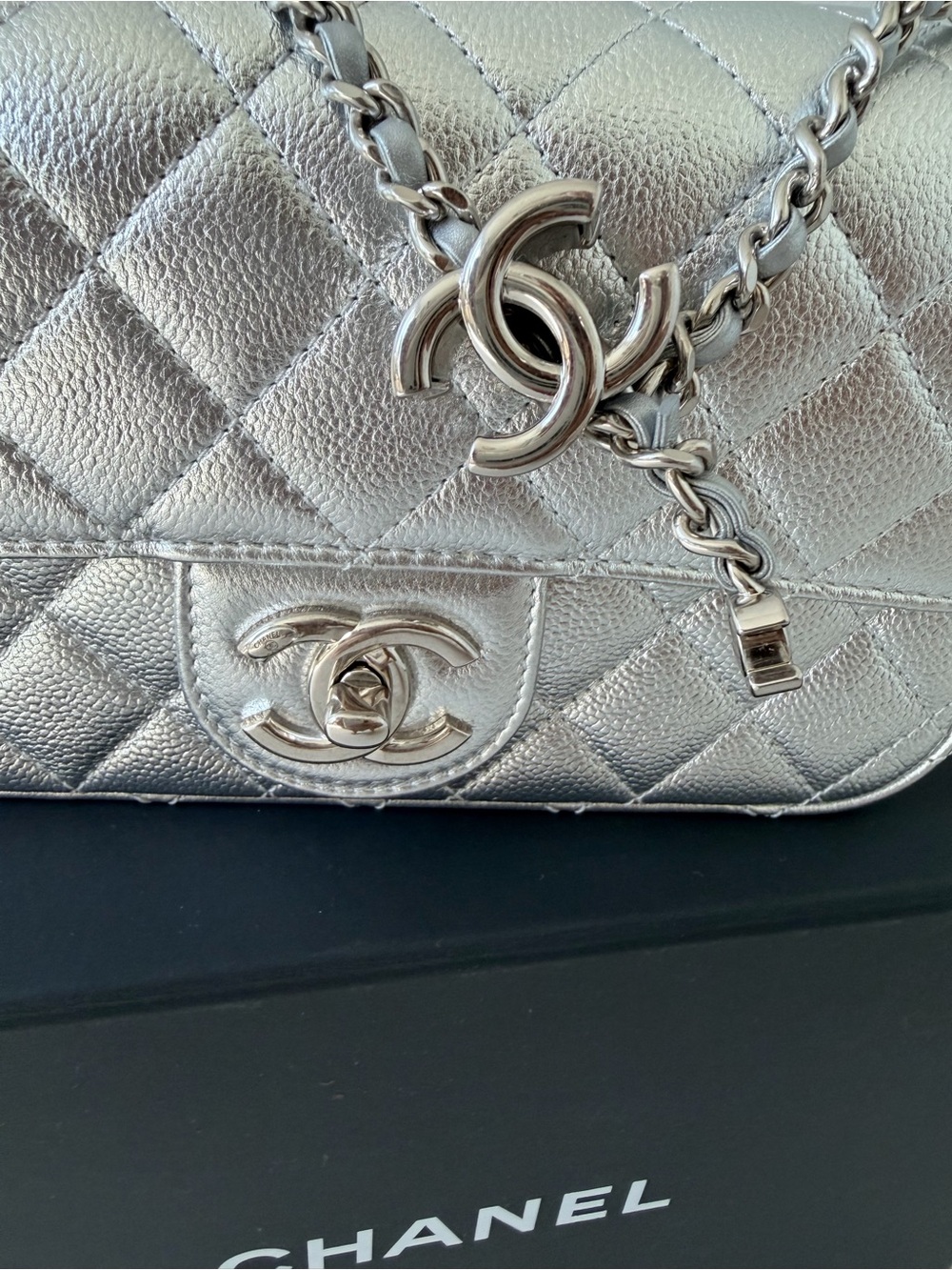 Chanel 25B Mini Classic Metallic Silver Shoulder Bag - Picture 7 of 7
